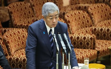 岩屋毅氏、イラン外相と電話　攻撃応酬「最大限の自制を」